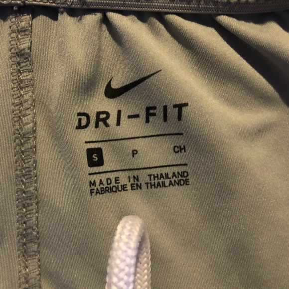 Nike Dri-fit Basketball Shorts - Picture 3 of 3